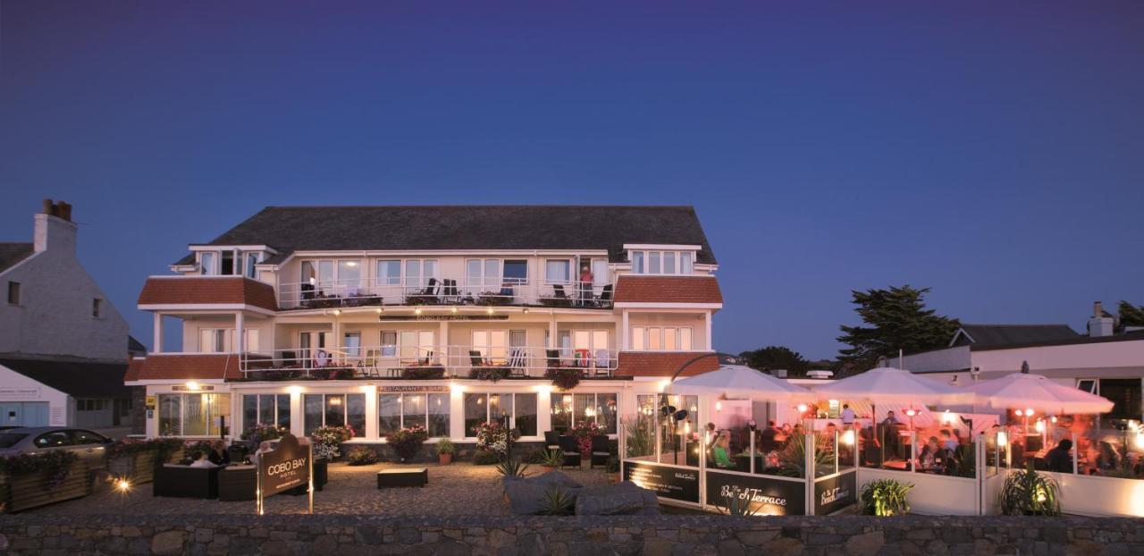 Cobo Bay Hotel Castel Exterior photo